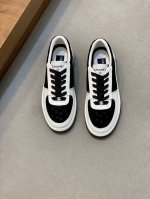 590 Ch@Nel 春夏新款运动鞋 面料意大利进口牛反绒拼色而成 多种拼色+反光边料的设计感 透气舒适内里 时髦精必入码数：39-44（38 45订做）