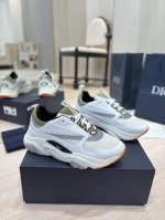 出厂价： 顶级版本 Dior 迪奥 经典款 B22系列 网面 休闲 运动鞋 老爹鞋原版购入开发 做货 国外超火的D家 运动 老爹鞋 市场最高品质 原版爆拆 完美