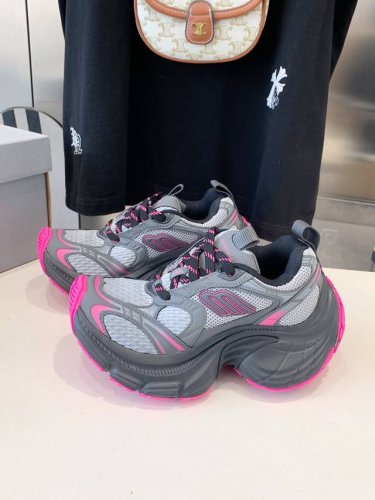 出厂价 顶级版本Balenciaga巴黎世家10xl系列 情侣款老爹鞋 白蓝。原版购入开发 做货 Balenciaga 整体鞋型汲取了Balenciaga Tr
