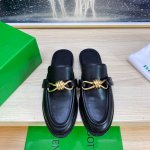 出厂 BOTTEGA VENET* 真皮 金色五金 结绳配饰 男女款 Astaire乐福拖鞋 黑色小牛皮老钱风 乐福拖鞋 原版一比一做法 一致五金 当今流行的又