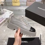 短靴 、单鞋 顶级品质 原版1:1 Chanel 香奈儿 秋冬新品厚底马丁短靴 原版定制字母logo 鞋头双c电绣 无论细节及做工都力求做到和正品零距离 材料