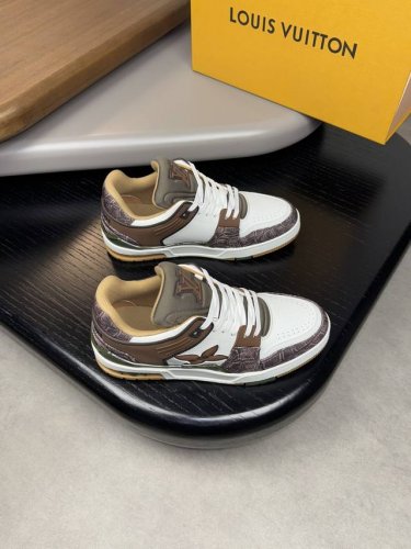 Louis Vuitton 路易威登-高端品质 原单休闲运动鞋-鞋面：摔纹小牛皮、品牌图腾帆布、鞋身车缝品牌注塑模块-内里：品牌帆布-大底：原版tpr.橡胶；双