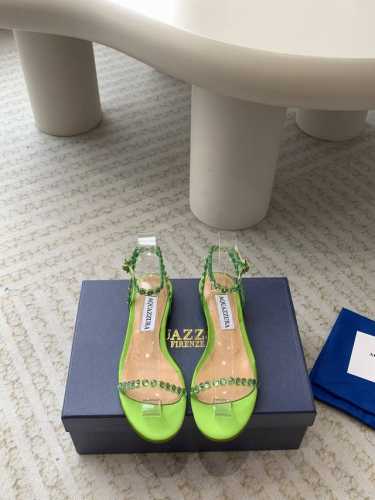 Aquazzura 24Ss 惊艳火爆款、菠萝 王室贵族的钟爱雍容华贵、气质高雅、到手如图柜级品质 进口真丝 璀璨别致水钻饰扣、小羊皮内里、意大利真a级真皮大底