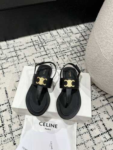 Celine 24 春夏最新款复古凯旋门时髦凉鞋夏天搭配袜子 简直绝绝子了复古的点上带上了满分时髦感颜值 绝原版购入开发 依旧最高输出还原原版 面料：定制复古感