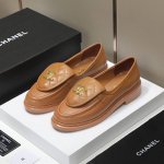 冲量价: Cc小香fw早春新款秋鞋单鞋乐福鞋系列____香奶奶春季必备款，女神系列，拥有香家特色优雅名媛气质，超级耐看，让人无法抗拒，心动ing 鞋面：彩用原版