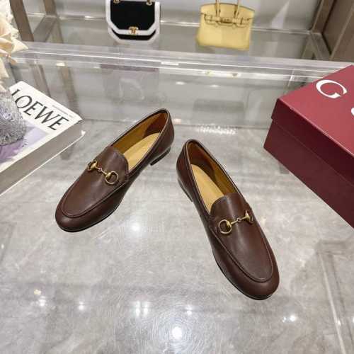 【1819-1 深咖380,35-42】 单鞋系列：面料顶级原版牛皮，内里垫脚牛皮，原版古铜金马衔扣，意大利原版真皮大底［内配合格证／布袋／手提袋等全套包装］