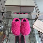 Marni 毛拖超舒适光腿穿 回头率满分一年四季都能随意出门就穿博主热门单品推送码数:35-44
