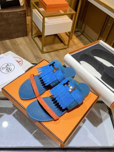 出厂价 代购级 Hermes21Ss早春系列，经楦靴型+英伦复古设计，经典耐看！原版倒模楦型，极致1:1形体，进口高端面料呈现出精致质感！ 开模定制a级高密私模