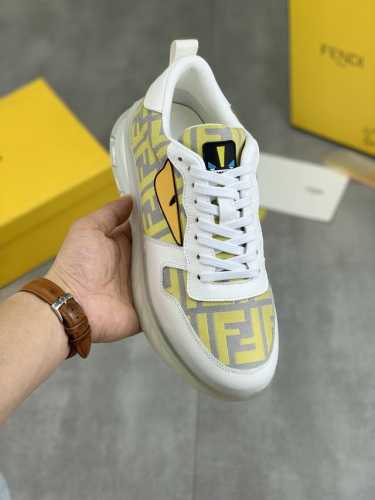 工厂价 实价 小怪兽 新款 Fendi 芬迪 专柜新款 简约的走线效果，呈现出大气优雅且炫酷的驾车鞋 采用进口小牛皮+头层猪皮内里材质精良做工细致 脚感舒适。搭