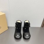 工厂: 独家顶级版本 Ouder Snow 24秋冬新款雪地靴系列 厚底雪地靴 明星同款！刷爆小红书超级软糯糯 延续经典大头设计，圆弧形鞋头有足够的空间伸展贴合
