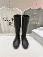 高版本出厂 Celine 赛琳24Ss夏季网红明星爆款雨靴系列 入手一款本季颜值爆表雨靴，国内专柜个位数限量，不是vic完全是拿不到的，我真是太幸运了，真是大爱