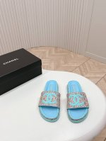 出厂 Chanel 香奈儿 2024新款凉鞋拖鞋系列 经典系列 每个款式都很赞 优雅高贵 舒适百搭 鞋面：定制编织布料 垫脚：定制羊皮 大底：原版开模大底 码数