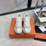 女款 顶级版本 ’# 托德斯2024S 新品厚底运动休闲鞋 运动鞋 鞋型是一双鞋子的灵魂，作为一双备受一线明星们钟爱，可以搭配整个衣柜无压力，更能穿出复古、文艺