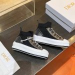 冲量价 Dior 迪奥 秋冬新款walk‘N厚底绑带休闲滑板鞋 Cd字母logo织带暗花梭织拼色帆布忙侣款运动鞋 市面顶级高端版本 材质:原版进口环保梭织鞋面