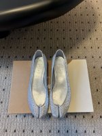顶级版本 Cl X Maison Margiela 25Ss分趾平底单鞋 Maison Margiela 与 Christian Louboutin 推出首个联