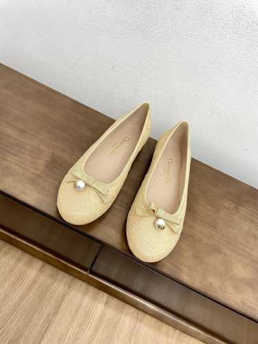 Dior 迪奥 24 2024 早春新品 顶级版本 专柜主打新款 平底圆头芭蕾舞鞋硬货上新 代购级别！高级感十足！国内外博主刷爆的一款，复古又时髦 上脚美炸了！