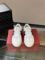 Ball* 新款男士系带休闲运动板鞋出货，休闲运动款式，面料采用原厂牛皮面，皮质柔软细腻光泽好，两侧立体品牌logo装饰，羊皮里垫脚 上脚轻便舒适！Size：3