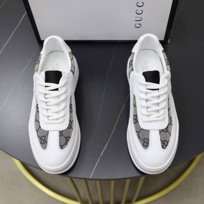 出厂价： 品牌：古奇GUCCI标准码：38-44 45订做 等级：官网同款 材料：原版皮料拼接 舒适羊皮内里 轻便耐磨大底款式类别：男士时尚休闲鞋 运动鞋 尊贵