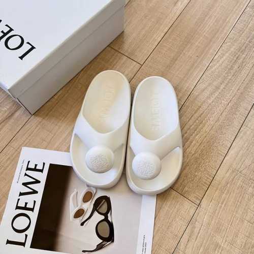 出厂价： LOEWE 罗意威 顶级专柜 新款限定官网上新 全球首发 LOEWE 罗意威 24SS 球球人字拖 Loewe人字拖 罗意威loewe Loewe鞋控