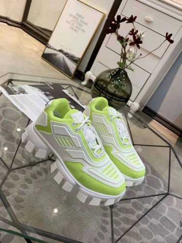 prada 普拉达最新走秀拼色厚底老爹情侣款，关晓彤，蔡徐坤，邓恩熙，赖冠霖，王紫旋众多明星同款，十二个颜色全部做齐，高品质欢迎和原板对比。女款 -男款 码数3