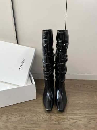 独家发售 Cotemp 53Fw Boots堆堆靴 Cotemp 每个单品都能点亮衣服的时尚感 让你回头率爆棚 集时尚与舒适度为一体的宝藏鞋履品牌。每一双都是精