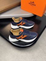 码38-45 38.45定制-高端品质 原单休闲运动鞋-鞋面：摔纹小牛皮、纳帕小牛皮、鞋身车缝′H′图腾-内里：水染牛皮-大底：超轻tpu发泡 橡胶；双色成型大