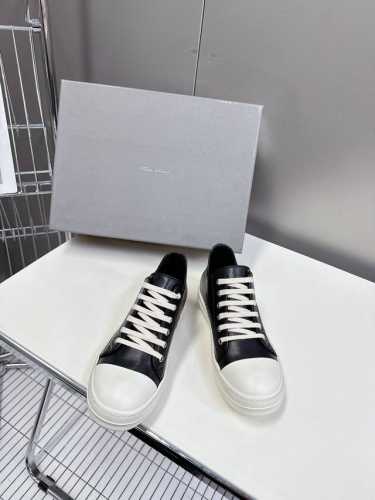 男10 Ro欧文斯rickowens 主线 情侣款西瓜头款式 纽扣牛仔布材质，和针车间距都是极致还原！ 质感细腻无敌，奢侈品的触感！ 牛仔布内里包大底tpu奶香