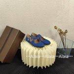 24年新款alaia阿莱亚法式交叉带扣芭蕾舞单鞋平底鞋 Alaia大热门平底鞋，好看又好穿 今年超火的alaia玛丽珍芭蕾舞鞋已出货！明星人手一双。超舒服好穿的