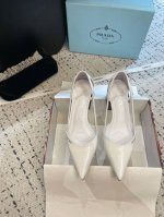 Prada 2024早春新款系列高跟鞋 原版顶级复刻 专柜同步发售 玛丽珍的款式这几年非常火 面料采用特供进口开边珠牛皮 银色是原版定制的金属皮 鞋面是菱形格纹