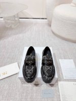 工厂价 明星金智秀同款. DIOR CHRONO 迪奥. D家高版本24ss年度专柜新品. 秋冬新款乐福鞋～顶级品质. 购入原版，精心打造、只为复刻原版一致、版