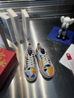 低帮帆布彩色款 顶级版定制 无论是楦型、面料、钻、钉、内里、大底、都尽可能的接近ZP 鞋底原厂特供原版底内里进口水染牛皮私人定制时间3-7天左右 Size :