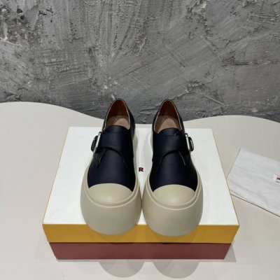 marni经典 mona 同款胖头厚底鞋［玫瑰 最新彩色双盖包装主推王炸单品 蠢萌蠢萌的一只 敲可爱又贼时髦的味道上脚非常好看！常规小白鞋看腻了，入一双这样的厚