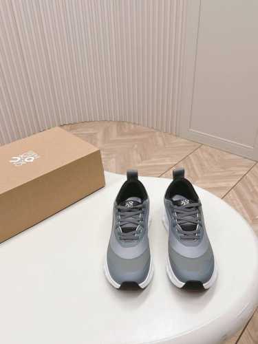 高版本 情侣款 Loewe 罗意威 X On Cioudtilt2.0跑鞋情侣款罗意威 X On 昂跑全新合作系列跑步鞋 品牌与瑞士高性能运动品牌on携手打造的
