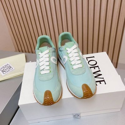 高品出厂 男款10 Loewe罗意威2024德训情侣新款运动鞋 国外购原板1：1开发，皮革，绒面，丝绸材料拼接撞色，Loewe标志性草书字样logo与鞋身完美融