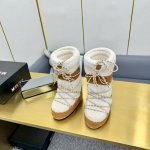 Moon Boot 24Ss 秋冬最新款雪地靴系列 丑萌雪地短靴 忘了ugg吧，时髦人都在穿moon Boot雪地靴 如果你难以接受ugg的复兴 那现在有一款更