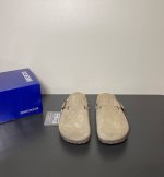 情侣款 Birkenstock 勃肯 包头皮带扣半拖鞋 人体工程学设计 软木乳胶鞋床 轻便舒适 脚感满分 脚蹬上就能走 穿脱超方便。码数：35-46