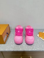 louis Vuitton 路易威登 胖嘟嘟 胖丁 滑板鞋 休闲 运动鞋 原版购入开发 做货 本款 Lv Trainer Maxi 以光滑牛皮革演绎男款和女款设