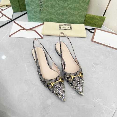 Gucci 古驰 25新款钻面平跟凉鞋 单鞋面料：布内里:羊皮大底：意大利真皮大底跟高：1.5cm码数：35-42