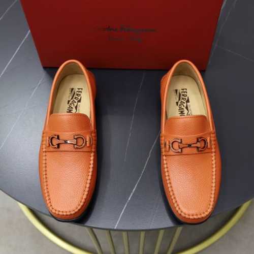 出厂价： 牛里 品牌：菲拉格慕ferragamo 标准码：男码38 44 45定制 等级：官网同款 材料：原版进口牛皮面牛皮里 原版耐磨轻便大底 款式类别：男士