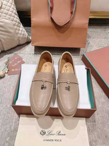 女款 男款 Lp新品发售loro Piana 官网同款针织乐福鞋｜采用 Wish 牛皮面料制作｜缝制鞋面采用独特针织面料制作工艺｜全方位一比一复原专柜工艺流程｜