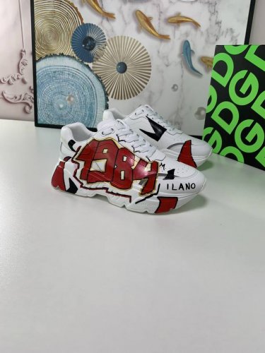 D&G 最新时尚休闲运动鞋结合手绘涂鸦工艺引领潮流前线男女同款女码：35-40、男码：38-46