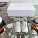 MM6 Maison Margiel* 王炸老爹鞋 ZP开发，鞋面采用透气性极佳的特殊布料太空棉小牛皮、内里用舒适度极高的澳洲水染皮，独家开模原版奈磨绒大底 码