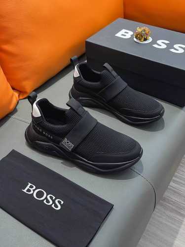 商品名称：Boss 波士 正规码数: 38-44 套脚鞋 商品材料：精选 飞织鞋面，舒适羊皮内里 ；原厂大底。