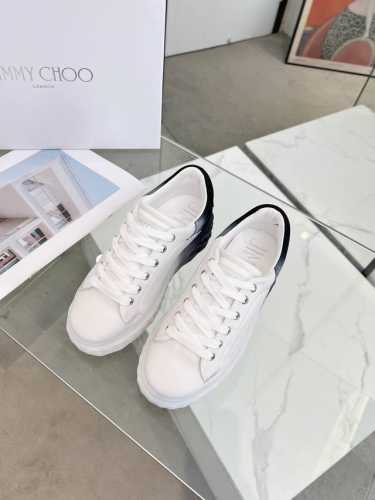 出厂价 Jimmy Choo周仰杰 2024春夏jc新款diamond 运动鞋系列上新鞋面采用原版进口牛皮拼接鞋底采用品牌元素防钻石多面切割塑形立体感十足，鞋底