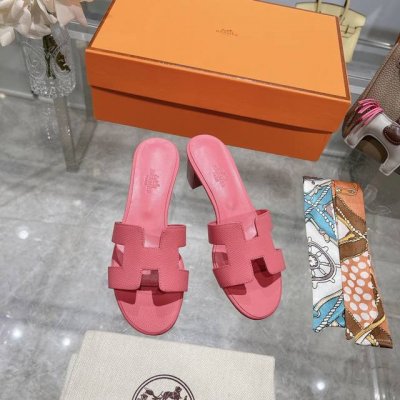 粗跟 出厂价 Hermes 爱马仕h拖鞋oran凉鞋系列 时尚又百搭 超级舒服 每个细节都做到极致 原版swift小牛皮 原版1:1独家私模鞋面 原版真皮沿条大