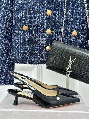 厂价 Jimmy Choo｜周仰杰经典珍珠高跟鞋系列 我们家jc一如既往品质优越 低调不失华丽 性感又不显张扬说的就是这款 上脚太好看了 鞋型是大家都爱的秀气款