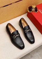 商品商标：Ferragamo 菲拉格慕 休闲皮鞋 正码码数: 38-44 45订制 商品材料：精选 进口十字纹小牛皮鞋面+经典五金扣，进口水染牛皮内里。强烈立体