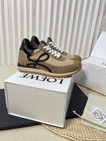 出厂 男码 新色 超级火爆 Loewe 罗意威 最新内增高拼色德训鞋 阿甘鞋 小白鞋 进口麂皮+牛皮+原版丝绸拼接 +Ptc Loewe标志性草书字样l与鞋身完