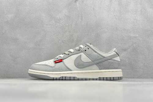 現貨 终端放店XC版 Nk SB Dunk Low 古驰联名 暗纹灰勾 周年高端定制 低帮休闲板鞋#定制鞋盒 大厂纯原品质出货 超高清洁度 皮料切割干净无任何毛
