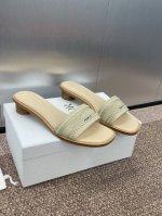 迪奥 Dior 2025 春夏新款 Dway 平底一字拖拼色珍珠女鞋 Cd字母logo立体刺绣圆柱跟凉鞋 方头粗跟果冻色露趾拖鞋 原版开发市面顶级版本材质:鞋